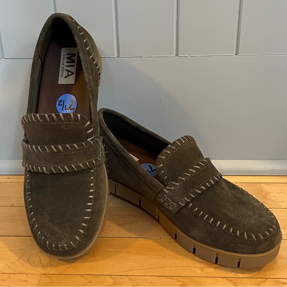 MIA Dark Brown Suede Slip-Ons - NWOT